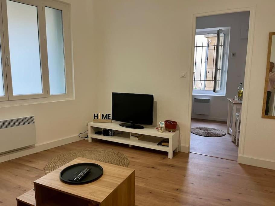Appartement Hyper Centre Climatise Salon-de-Provence Exterior foto